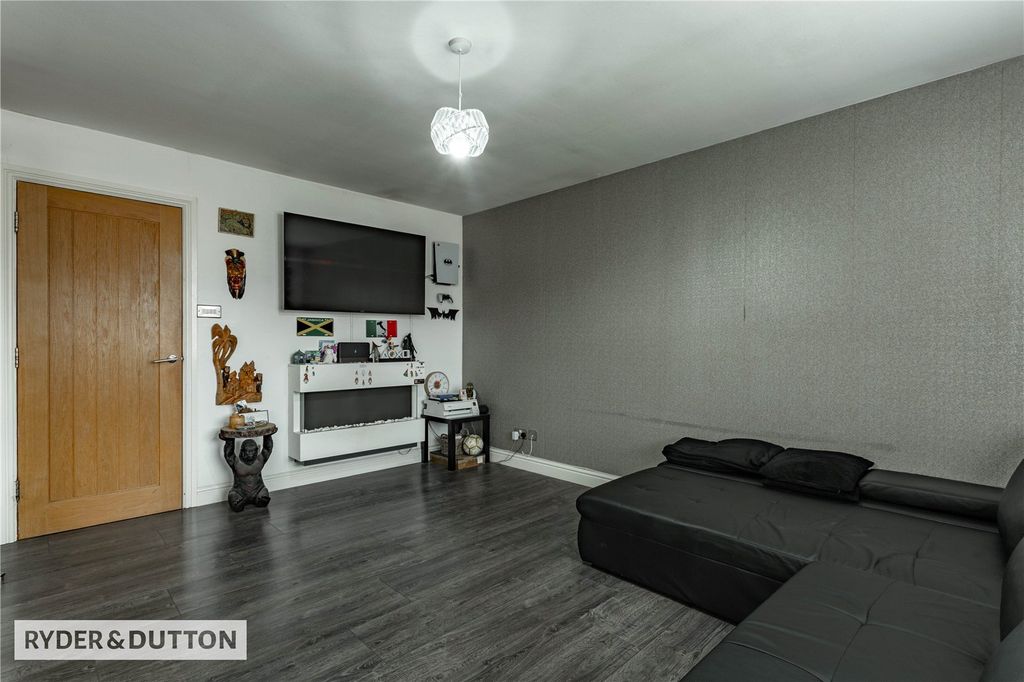 Property photo 2 of 13 Picture No. 05