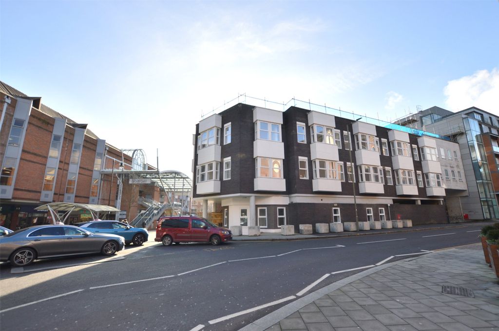 Property photo 3 of 14 Picture No. 11