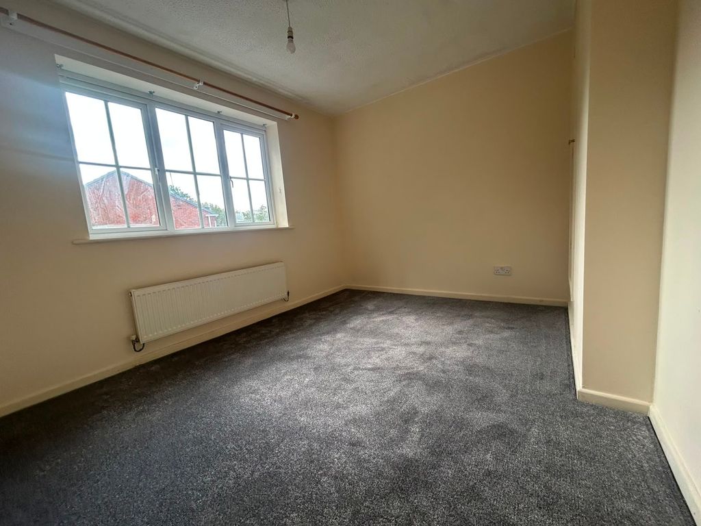Property photo 2 of 7 Bedroom