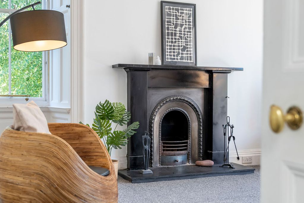 Additional image 5 of 4 bed flat for sale15/2 Cluny Avenue, Morningside, Edinburgh EH10