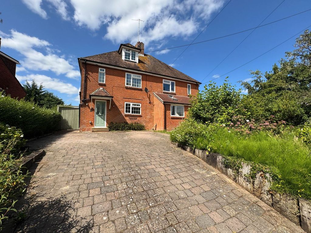 Property photo 1 of 27