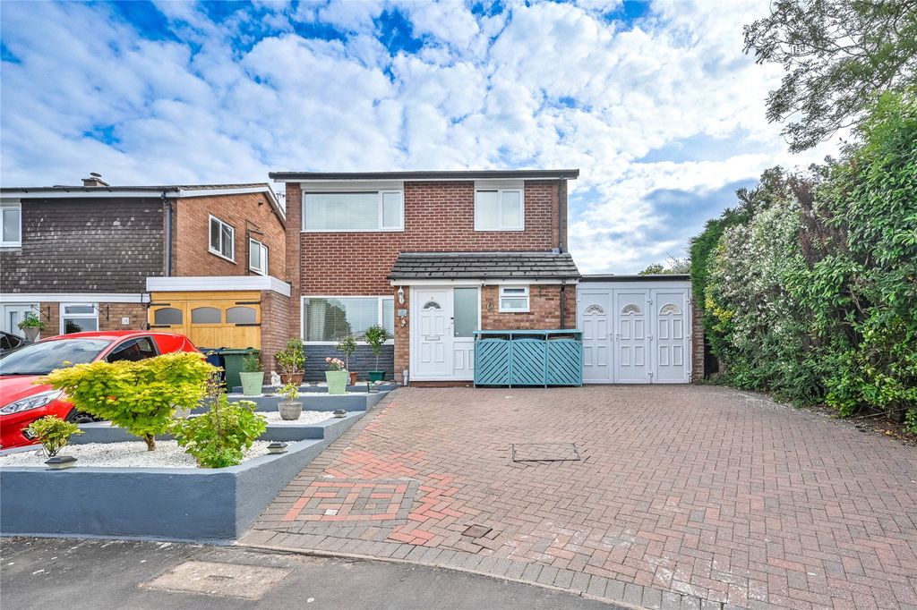 Property photo 1 of 19 Picture No. 14