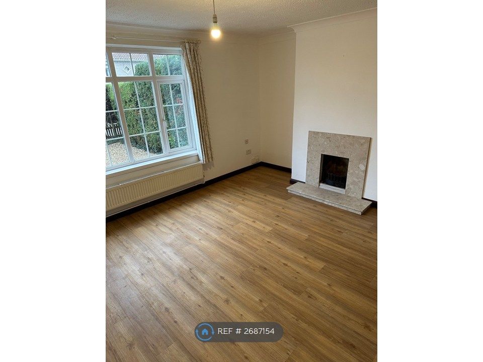 Property photo 3 of 26