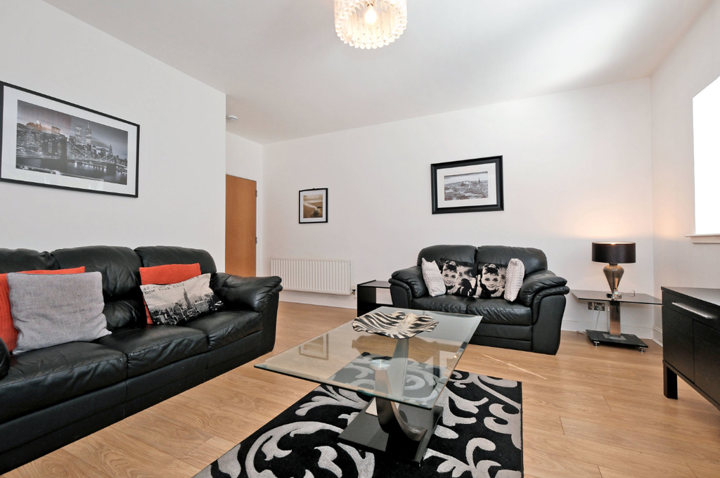 Property photo 3 of 17 3