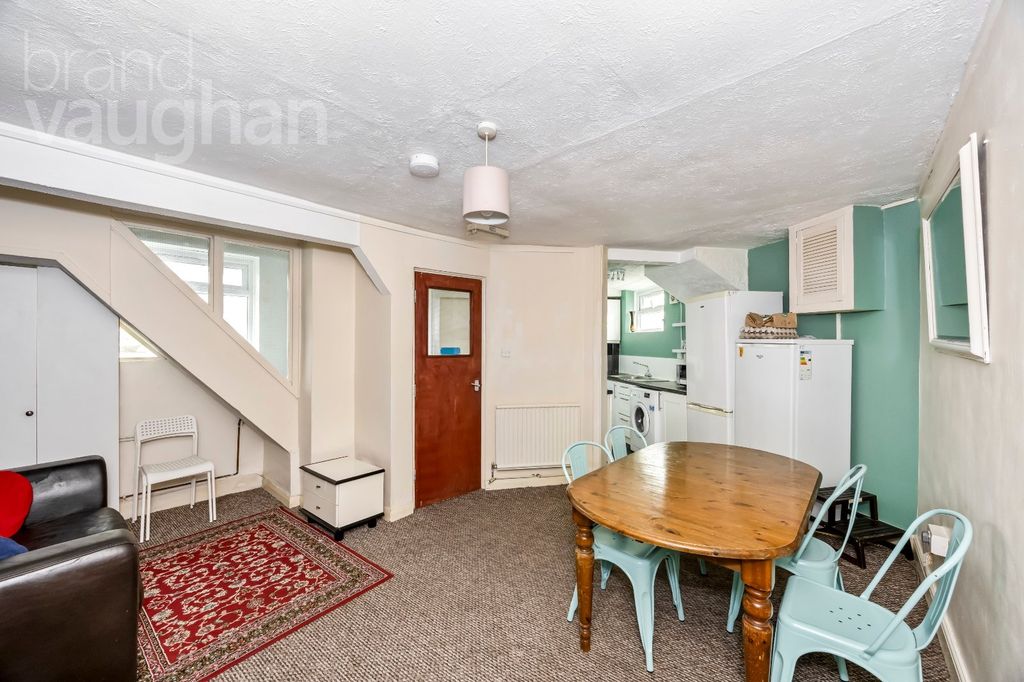 Property photo 3 of 17 Picture No. 19