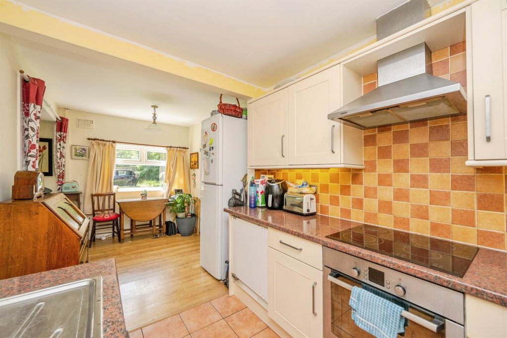 Property photo 3 of 17