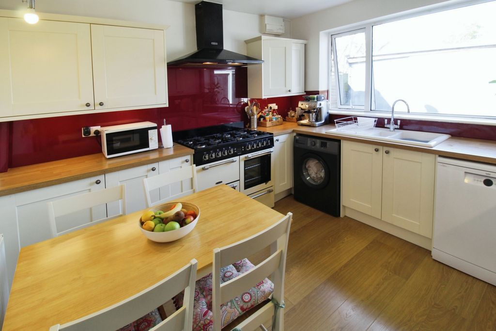 Property photo 1 of 14 Kitchen Diner