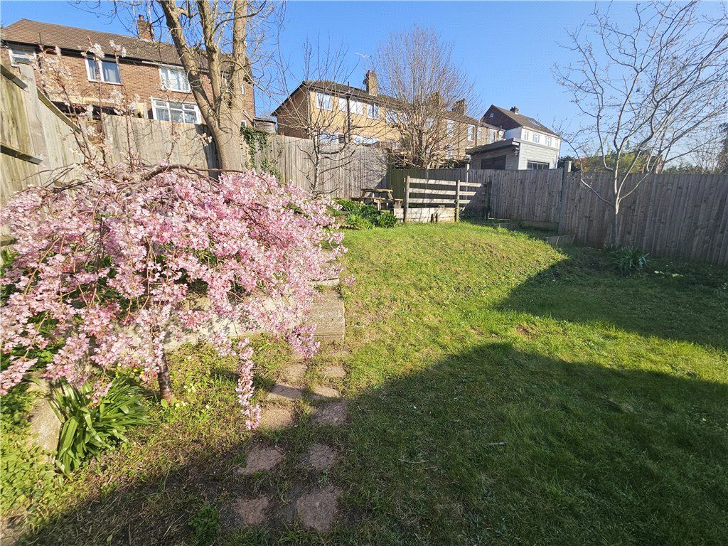 Property photo 2 of 23 Picture No. 33