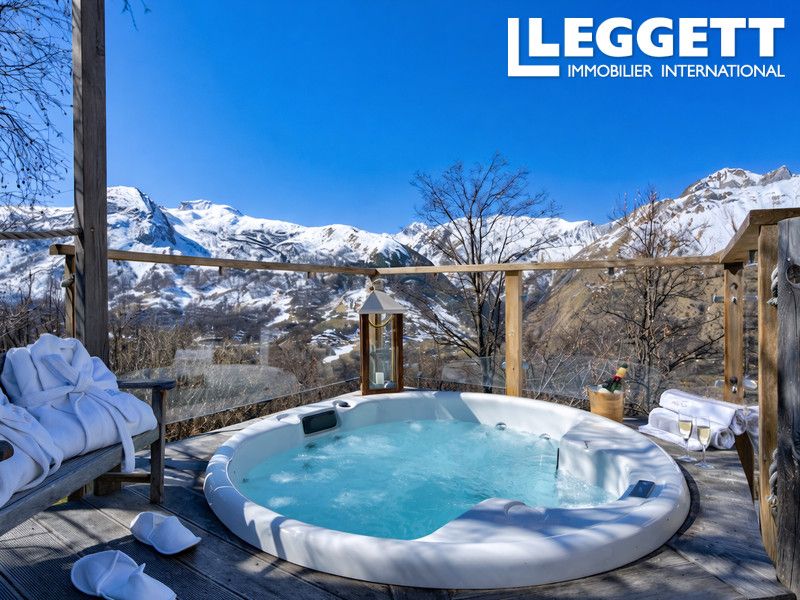 Property photo 1 of 10