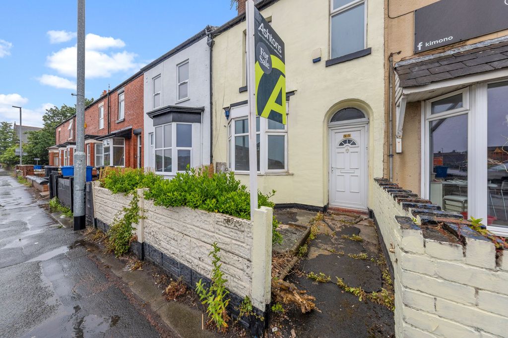 Property photo 1 of 16
