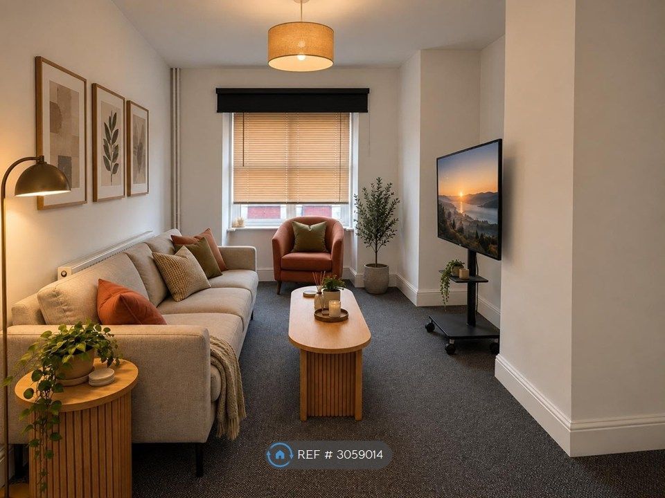 Property photo 2 of 9 Living Room (Virtually Staged)