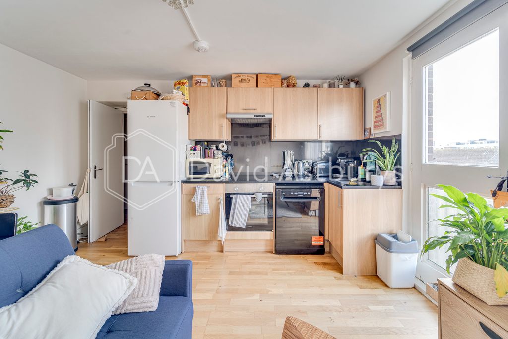 Property photo 2 of 9 Ndb07142_Enfused