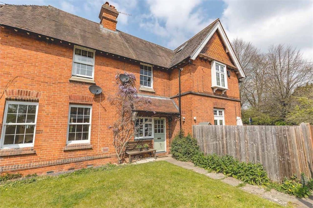 Property photo 1 of 18