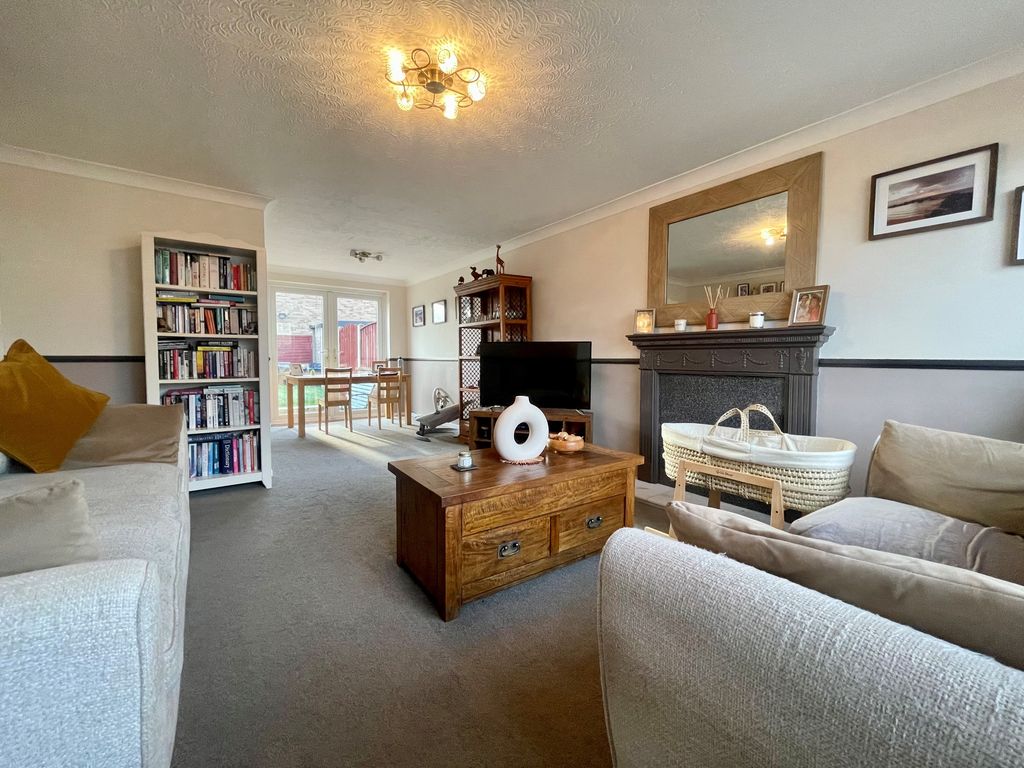 Property photo 3 of 13 Image