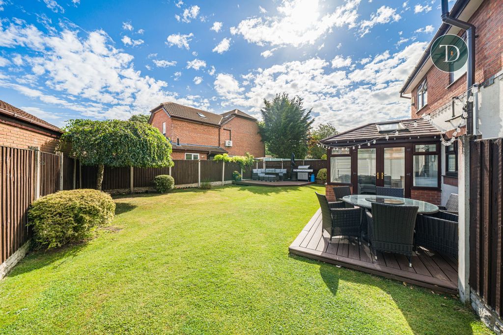 Property photo 2 of 29