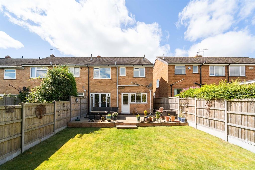 Property photo 3 of 11 41 Mollington Crescent, Shirley, B90 3Rq_19.Jpg