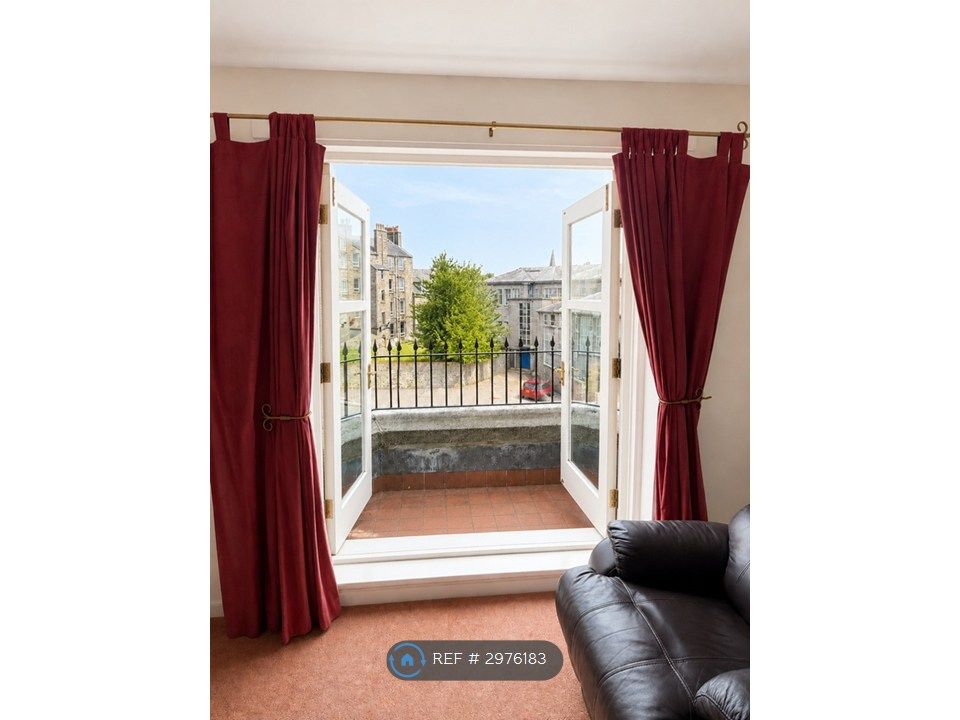 Property photo 3 of 13 Balcony
