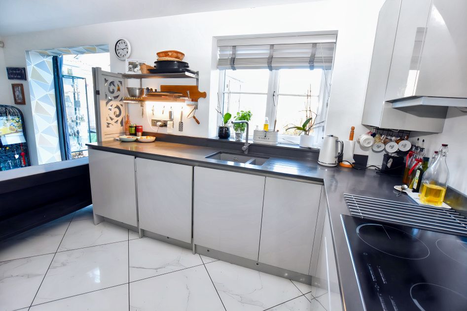 Property photo 3 of 27 Dining Kitchen 3