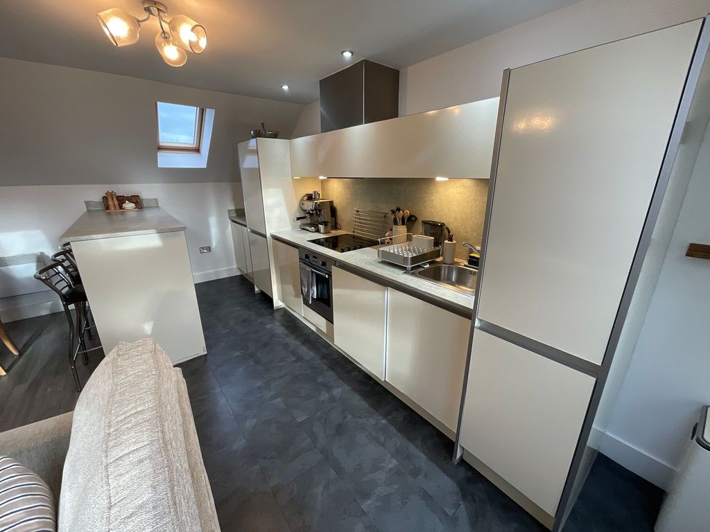 Additional image 7 of 3 bed flat to rentCanal Road, Congleton CW12