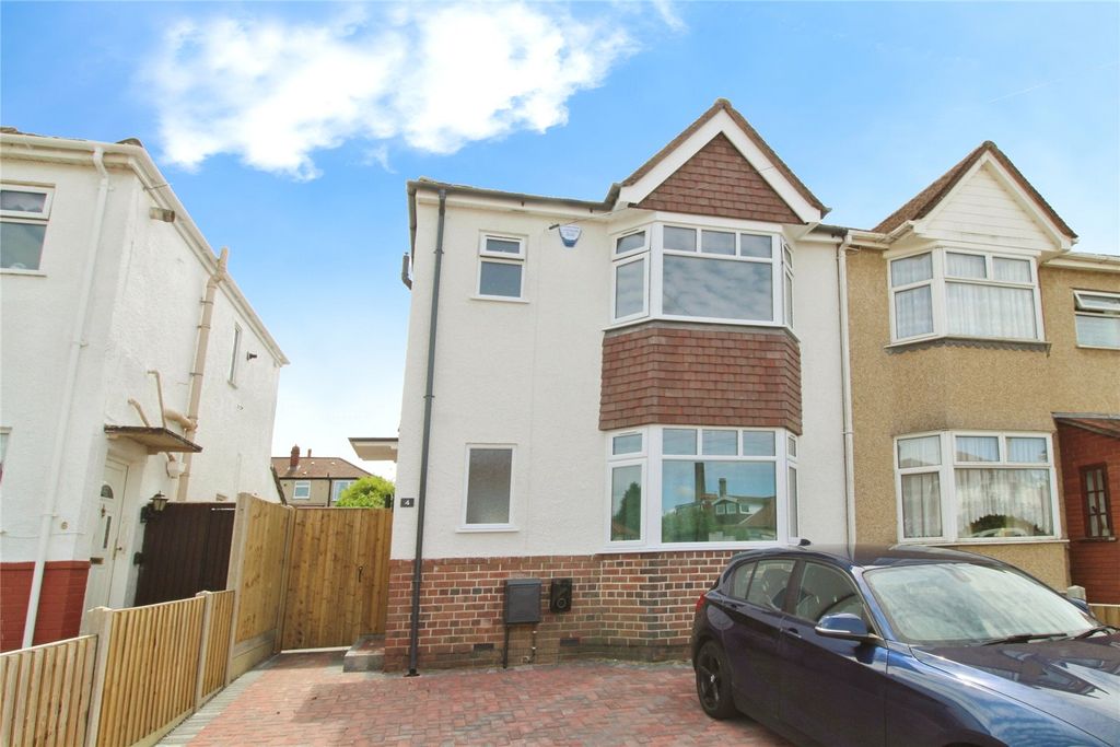 Property photo 1 of 10 Picture No. 14
