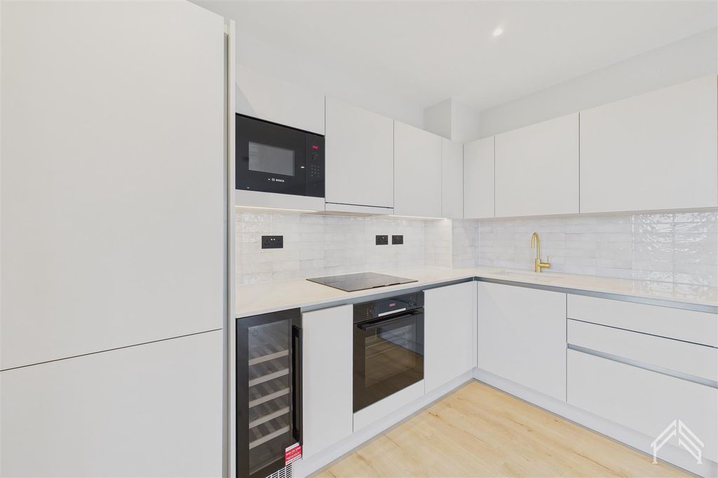 Property photo 3 of 16 3.Jpg