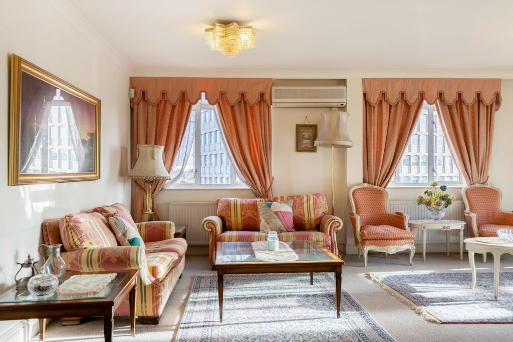 Property photo 1 of 6 Reception Room