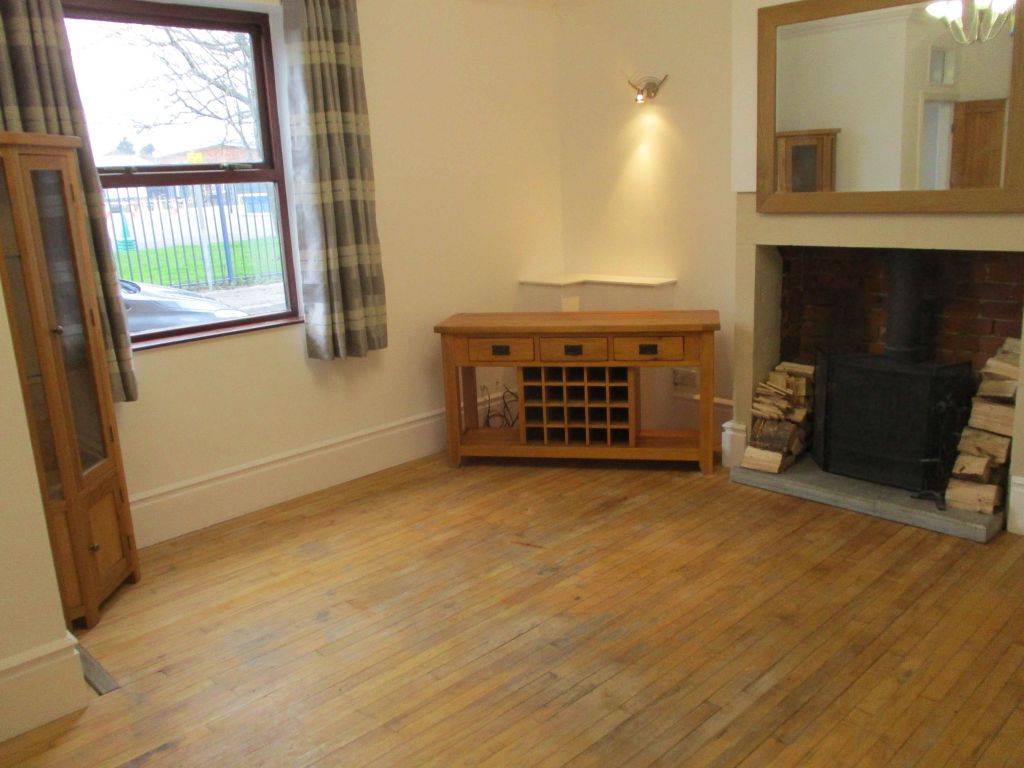 Property photo 2 of 12 Photo