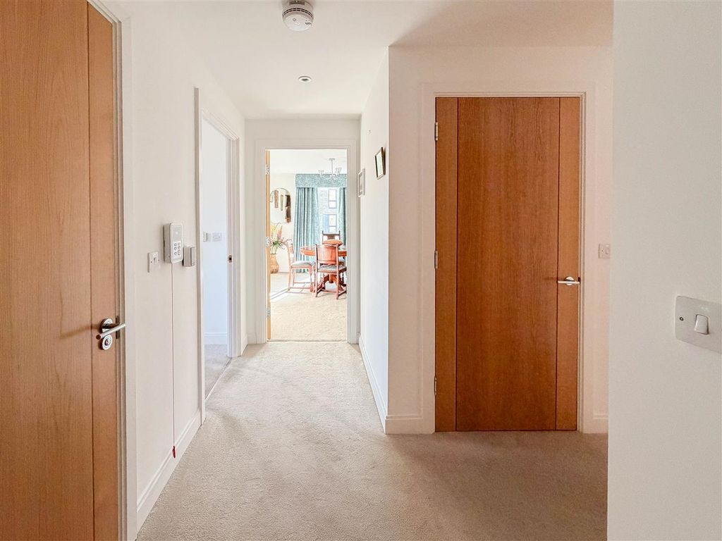 Property photo 3 of 17 Image00012.Jpg