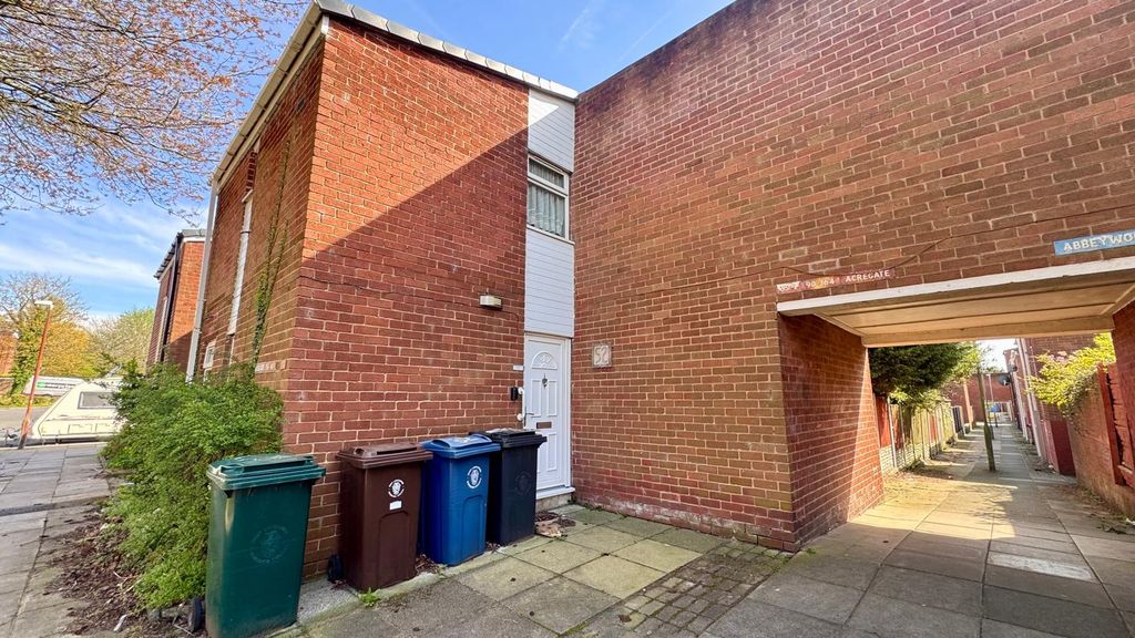 Property photo 1 of 24