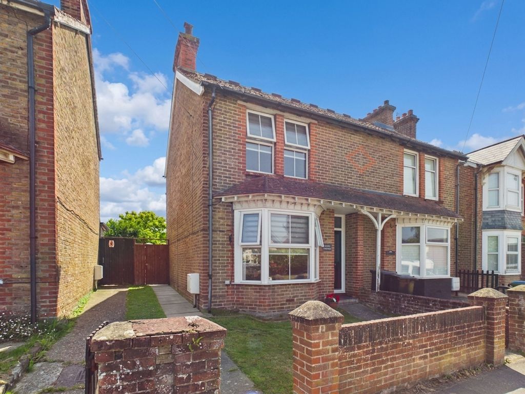 Property photo 1 of 19