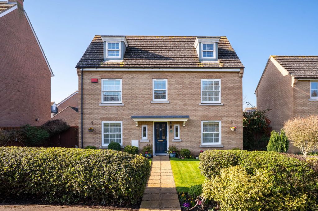 Property photo 1 of 18