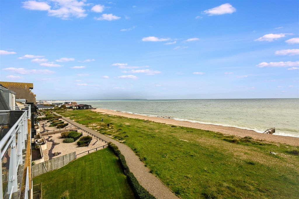 Property photo 3 of 21 Dsc_1025.Jpg