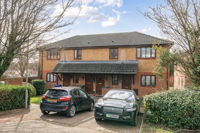 Property photo 1 of 17 External