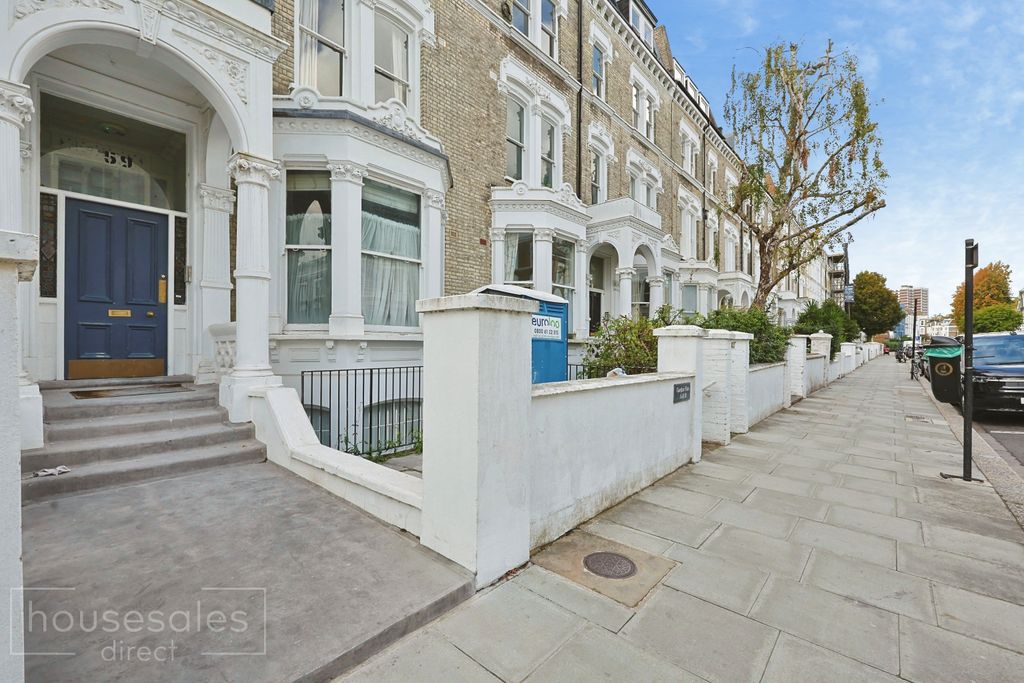 Property photo 1 of 12