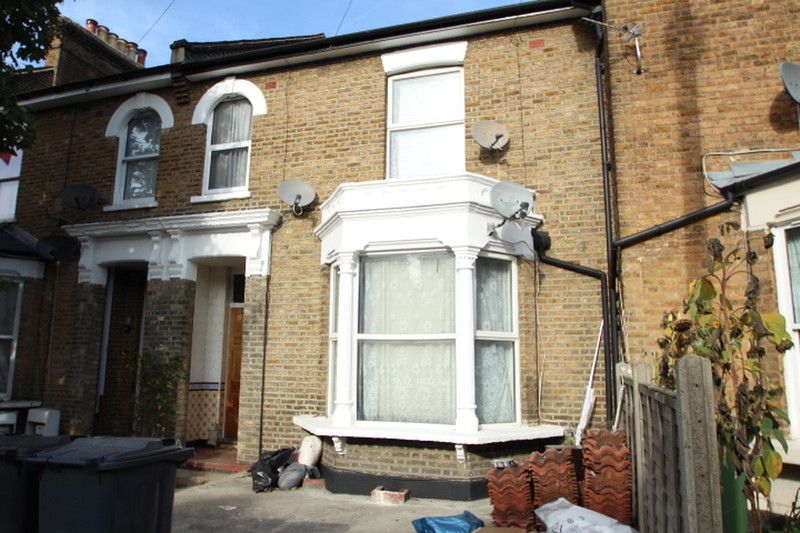 Property photo 1 of 1