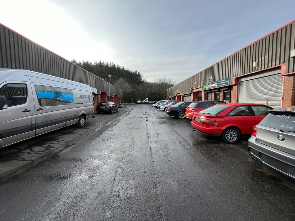 Property photo 3 of 11 41 Hawbank Road