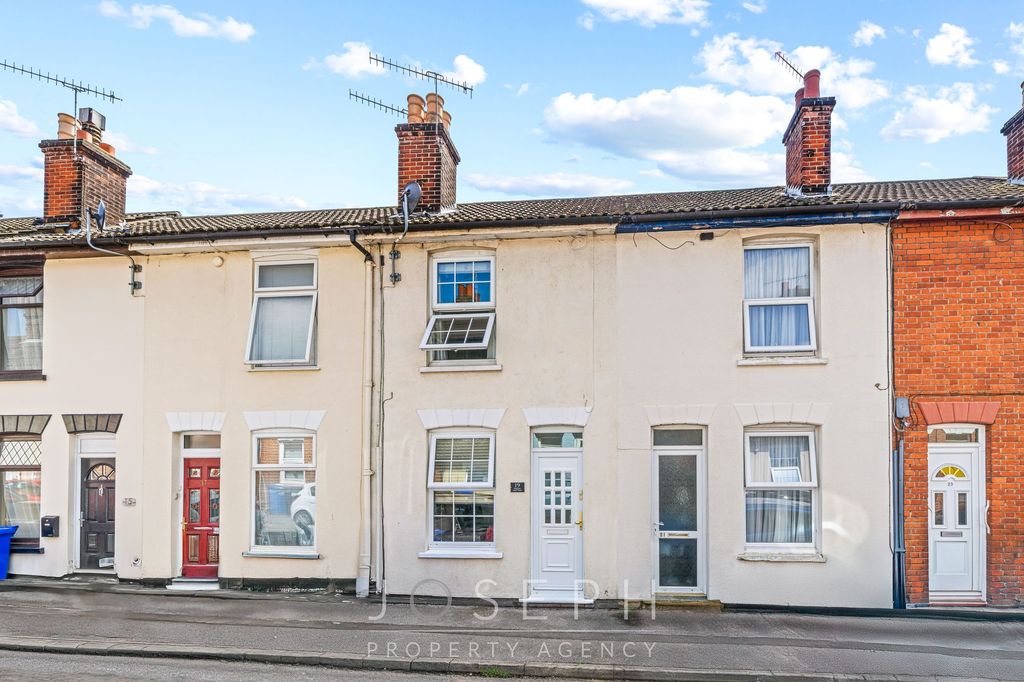 Property photo 1 of 13