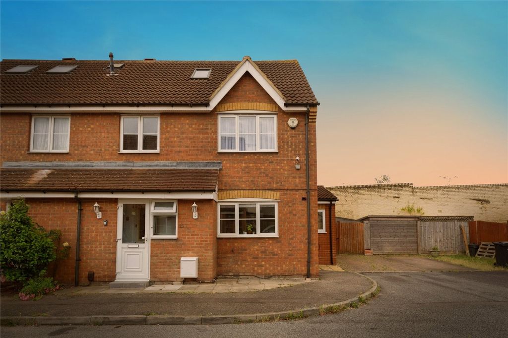 Property photo 1 of 25 Picture No. 32