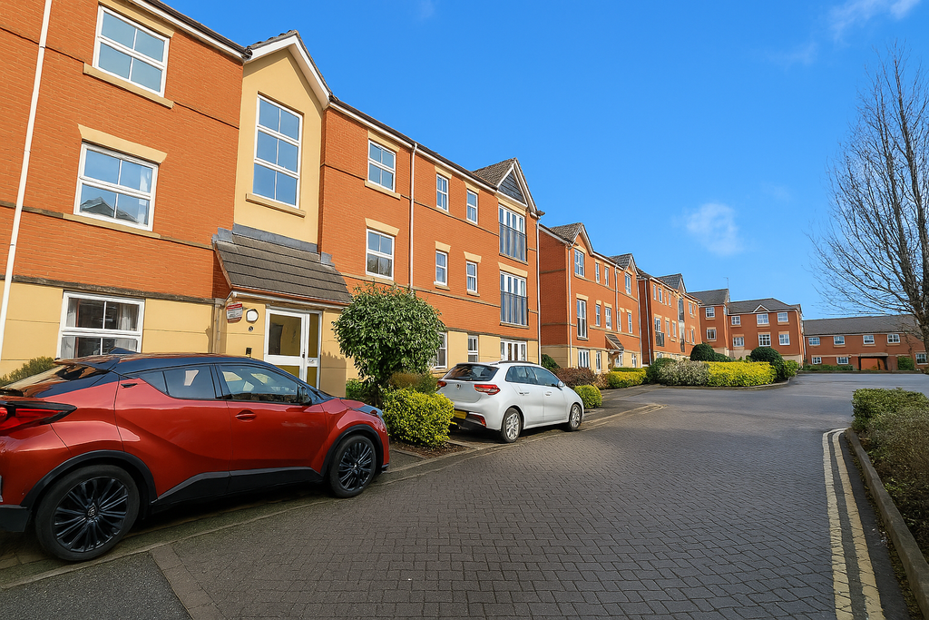 Property photo 1 of 12