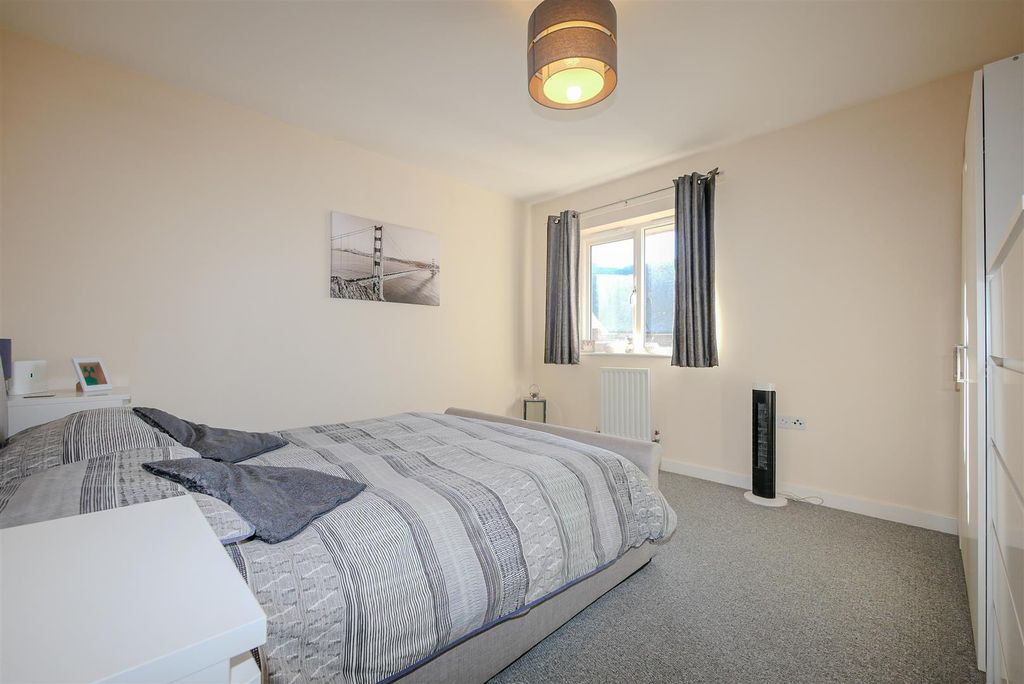 Property photo 3 of 9 Bedroom One