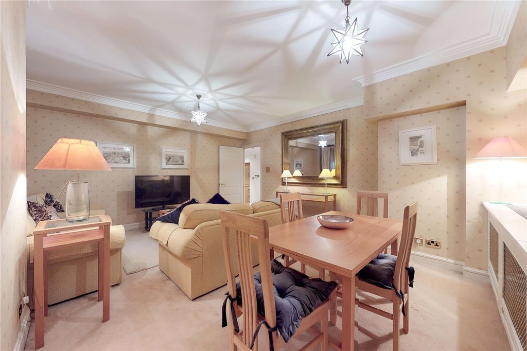 Property photo 3 of 12 Reception Room