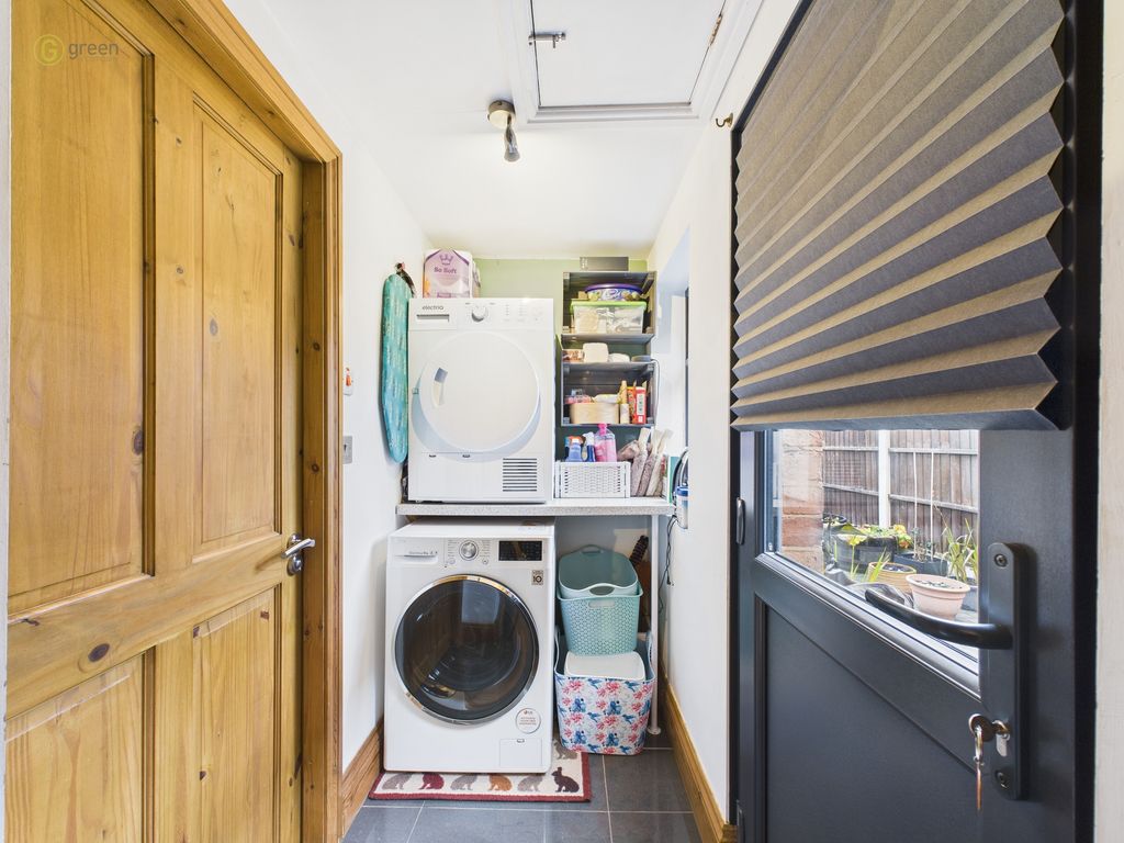 Property photo 2 of 22 Cam04914G0Pr0338Still009