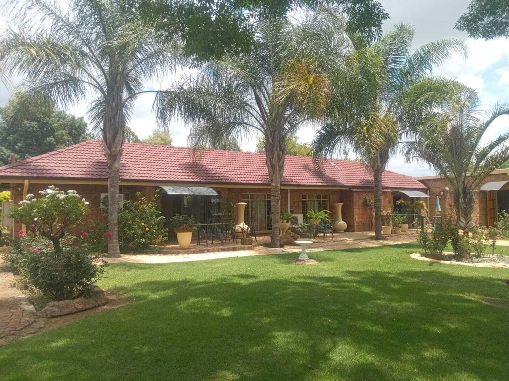Property photo 1 of 49