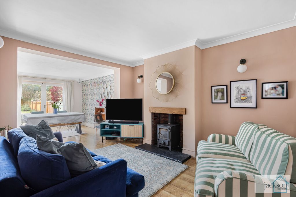 Property photo 3 of 25 26_76703_Watermarked