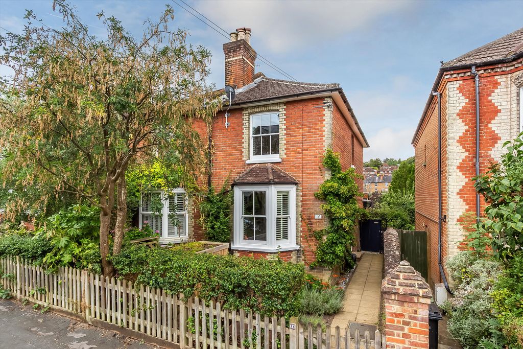 Property photo 1 of 11 Image