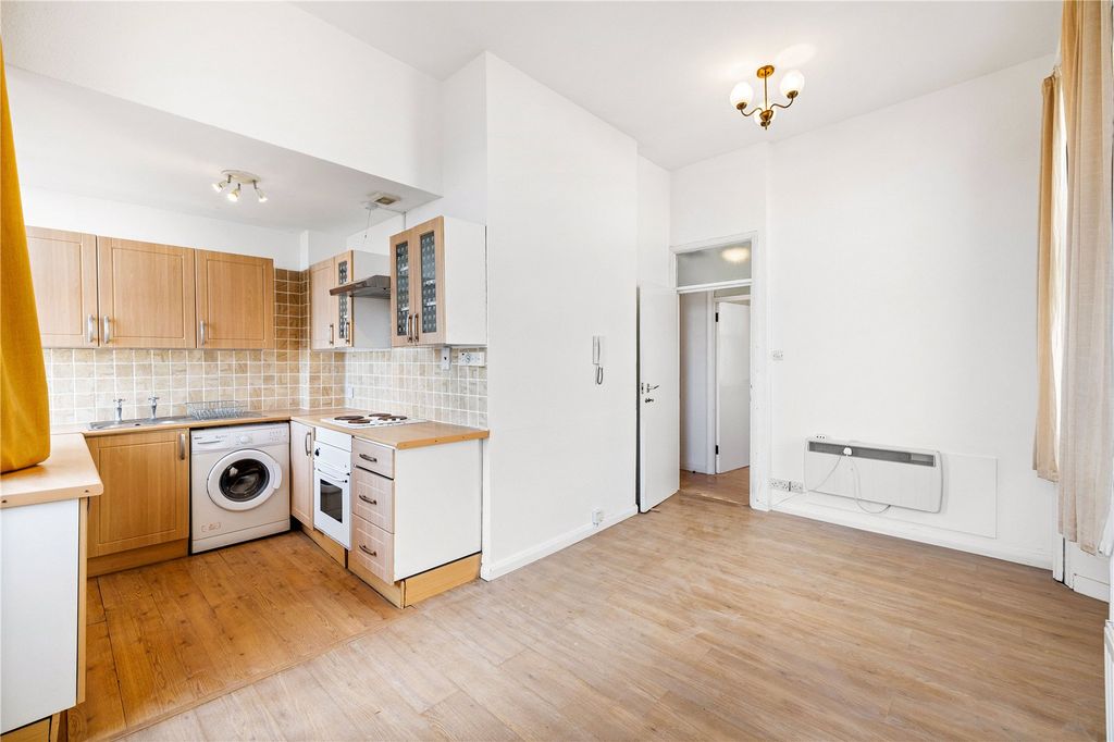 Property photo 3 of 13 Picture No. 07