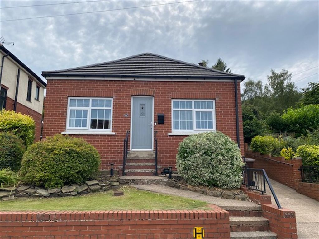 Property photo 2 of 17