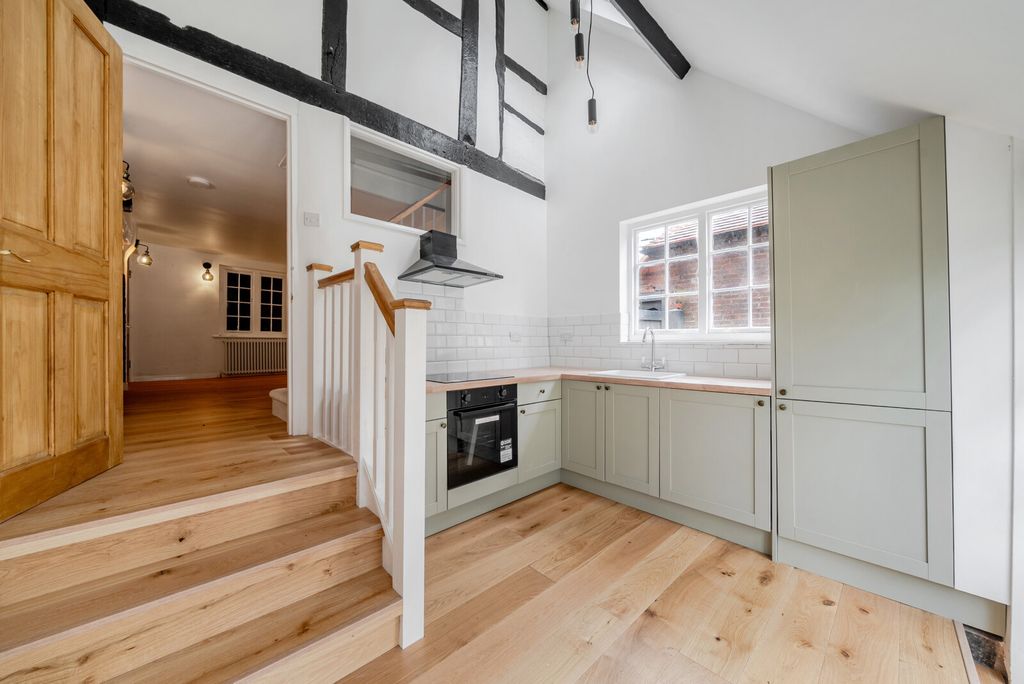 Property photo 2 of 11 1447286-4-69E0Ef6...