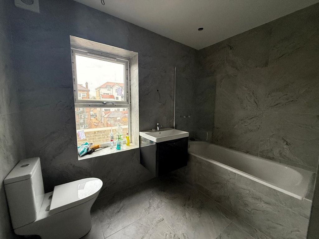 Property photo 2 of 3 Whatsapp Image 2025-02-07 At 4.30.59 Pm (7)