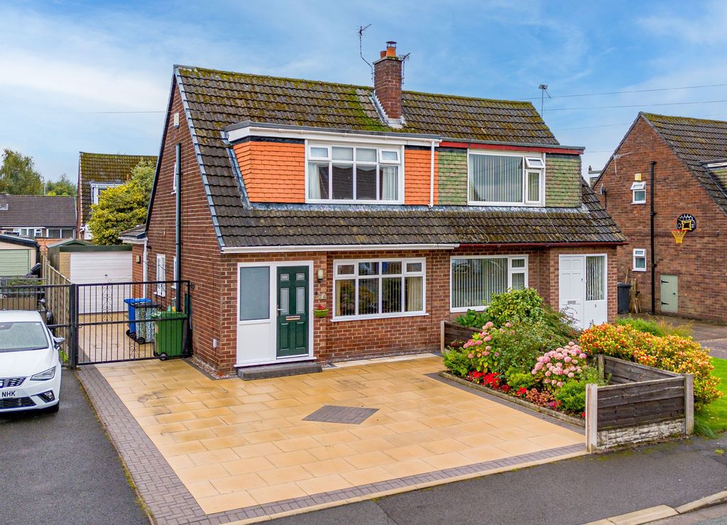 Property photo 1 of 22